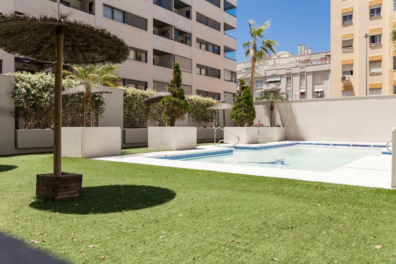 Apartamento Malaga Litoral Beach Bagian luar foto